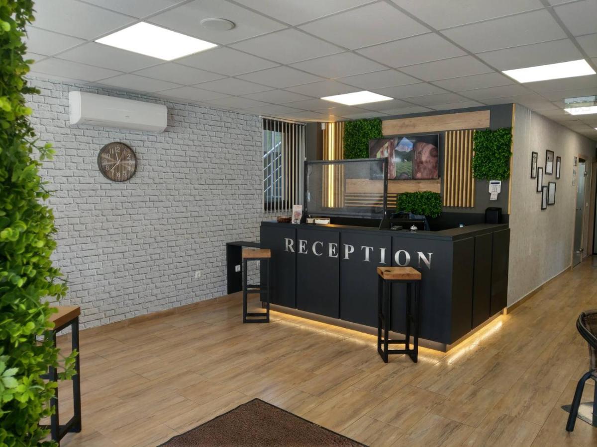 Apart Hotel Rosen Sofia Buitenkant foto