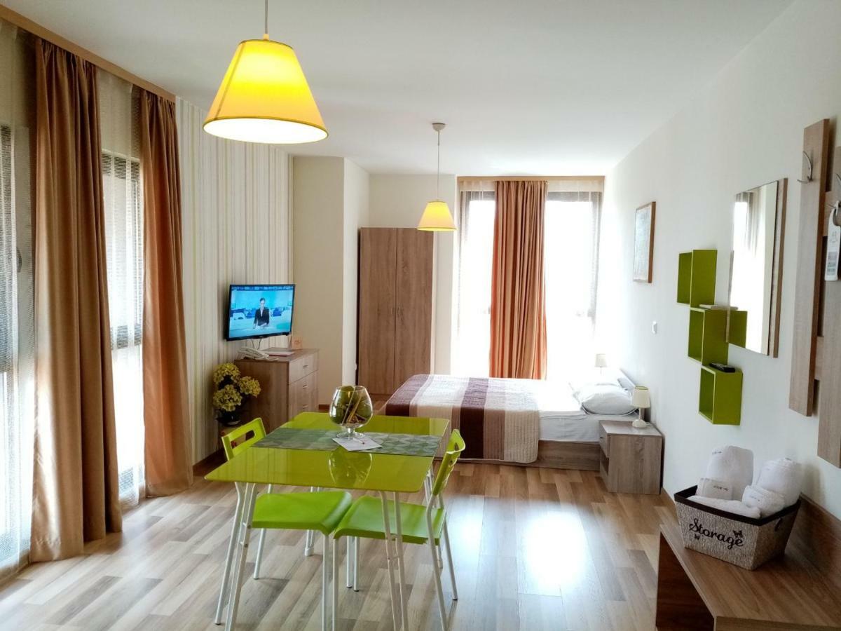 Apart Hotel Rosen Sofia Buitenkant foto